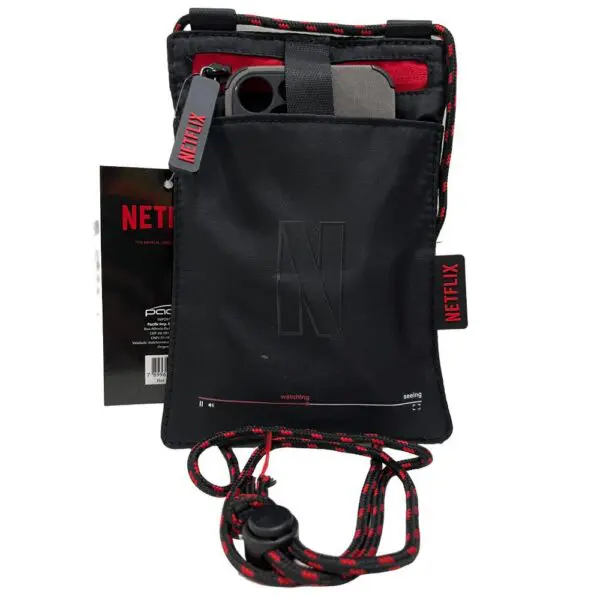 Kit Garrafinha + Pochete + Porta Celular Netflix Pacific - Imagem 5