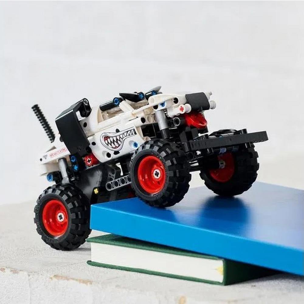 Lego Technic Monster Jam Monster Mutt Dalmata 42150 - Imagem 4
