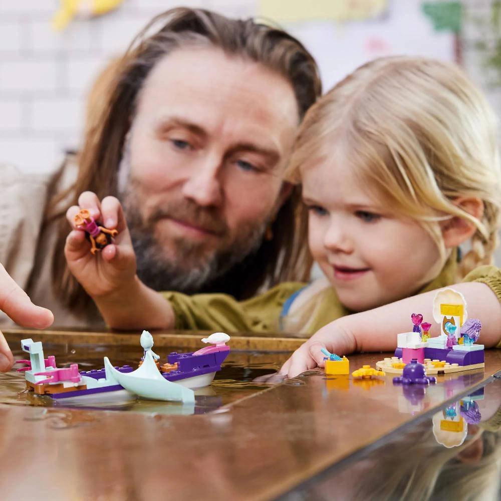 LEGO Gabbys Dollhouse Navio e Spa da Gabby e Sereiata 10786 - Imagem 4