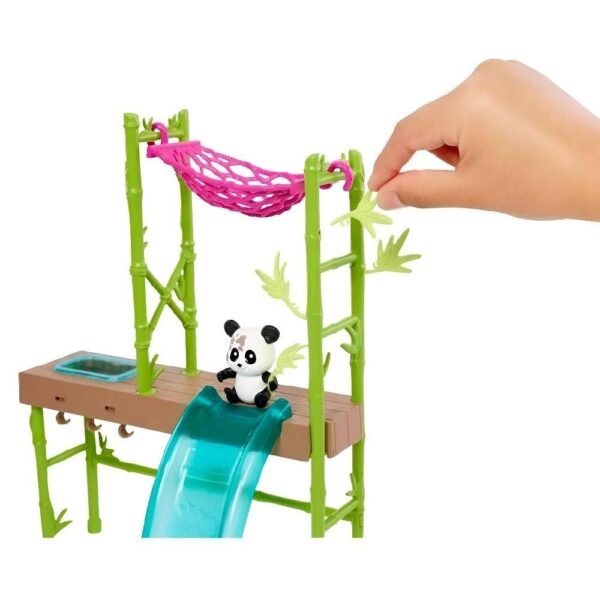 Barbie Veterinaria Cuidados E Resgate De Pandas Mattel HKT77 - Image 4