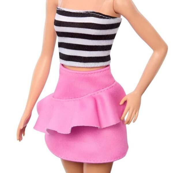 Boneca Barbie Fashionistas Blusa Listrada 213 Mattel - Imagem 4