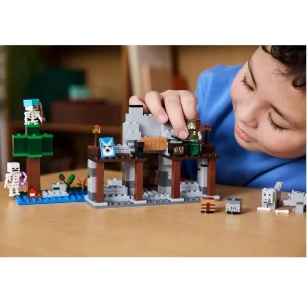 Lego Minecraft A Fortaleza Dos Lobos 312 Pecas 21261 - Image 6